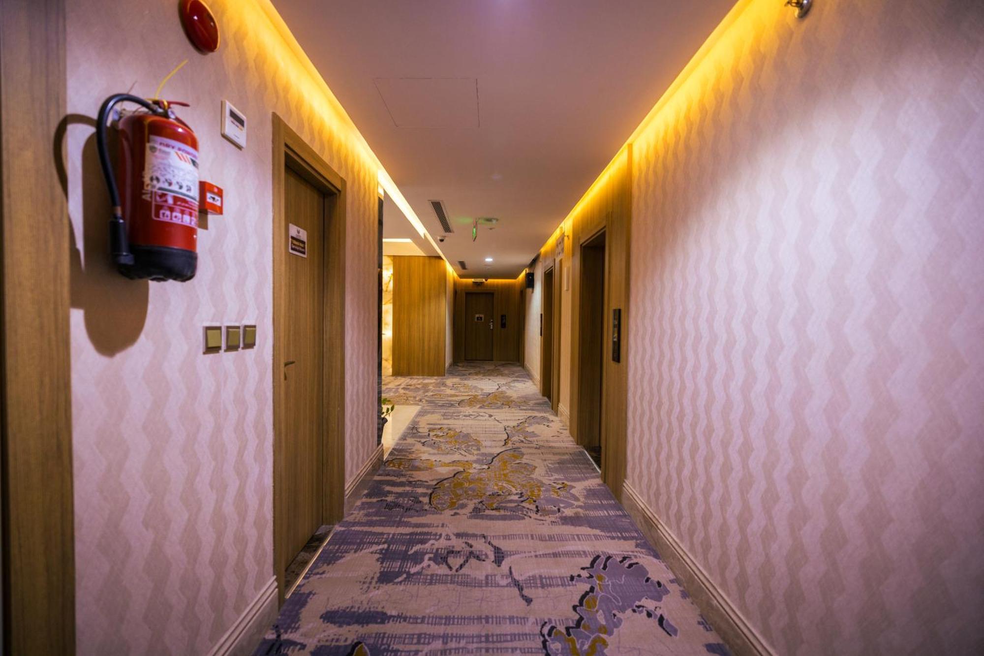 Mirnian Hotel Jeddah Eksteriør billede