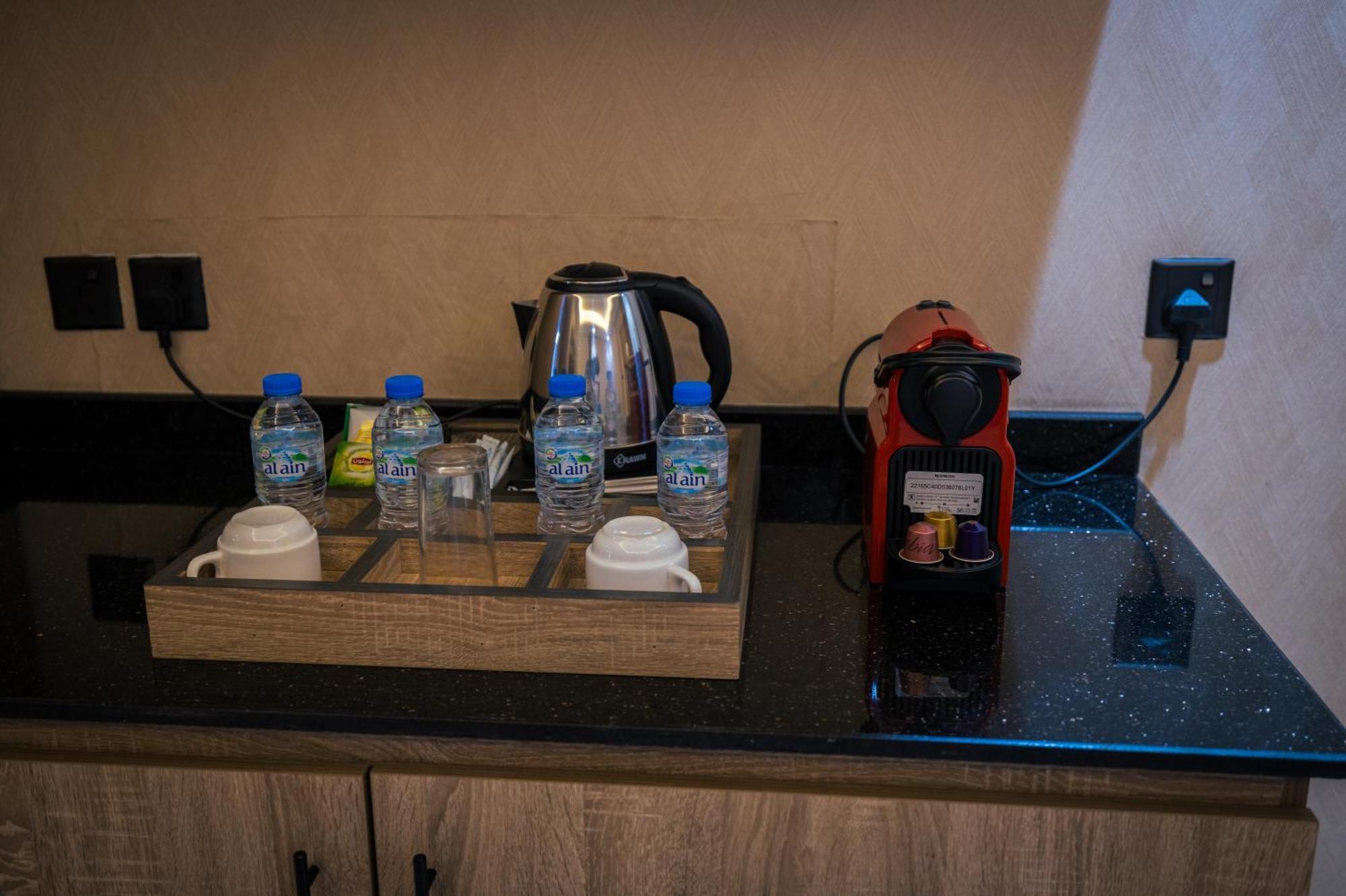 Mirnian Hotel Jeddah Eksteriør billede