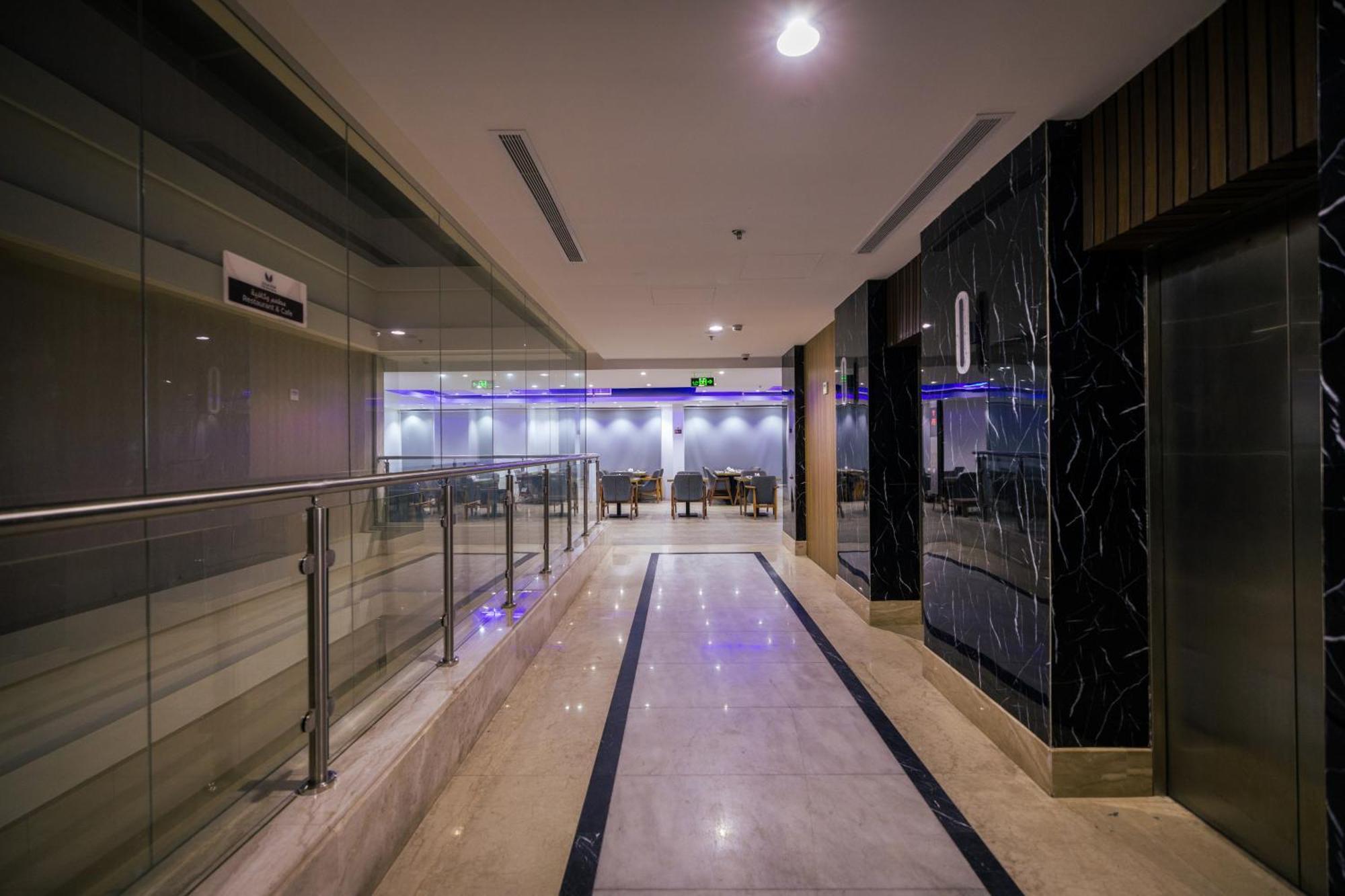Mirnian Hotel Jeddah Eksteriør billede